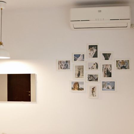 City Base I 2 Bedroom Apt Victoriei Bukarest Exterior foto
